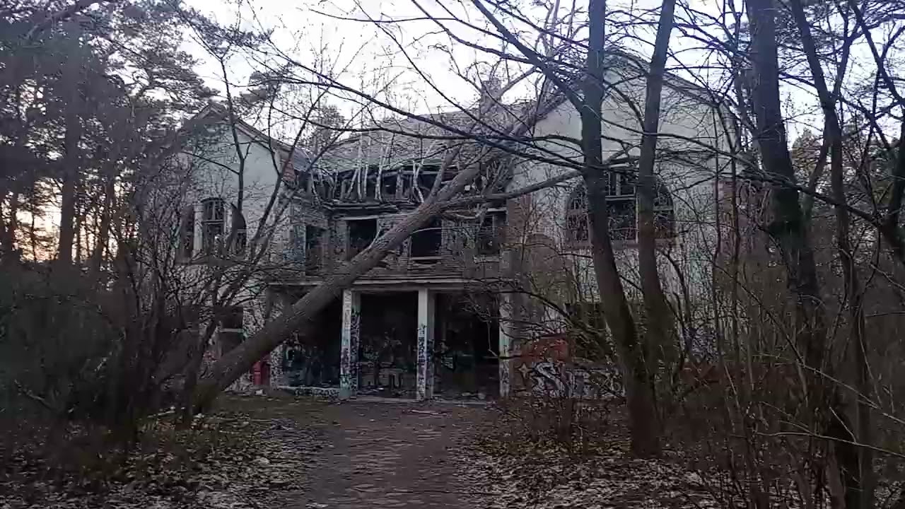 Opuszczony Szpital w Otwocku- moja pierwsza wizyta 04.03.2025