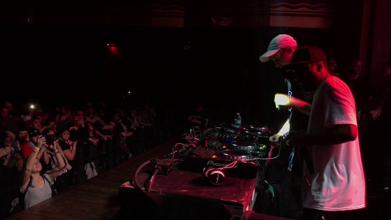 12th planet playing died this way (skrillex remix) rare @ webster hall