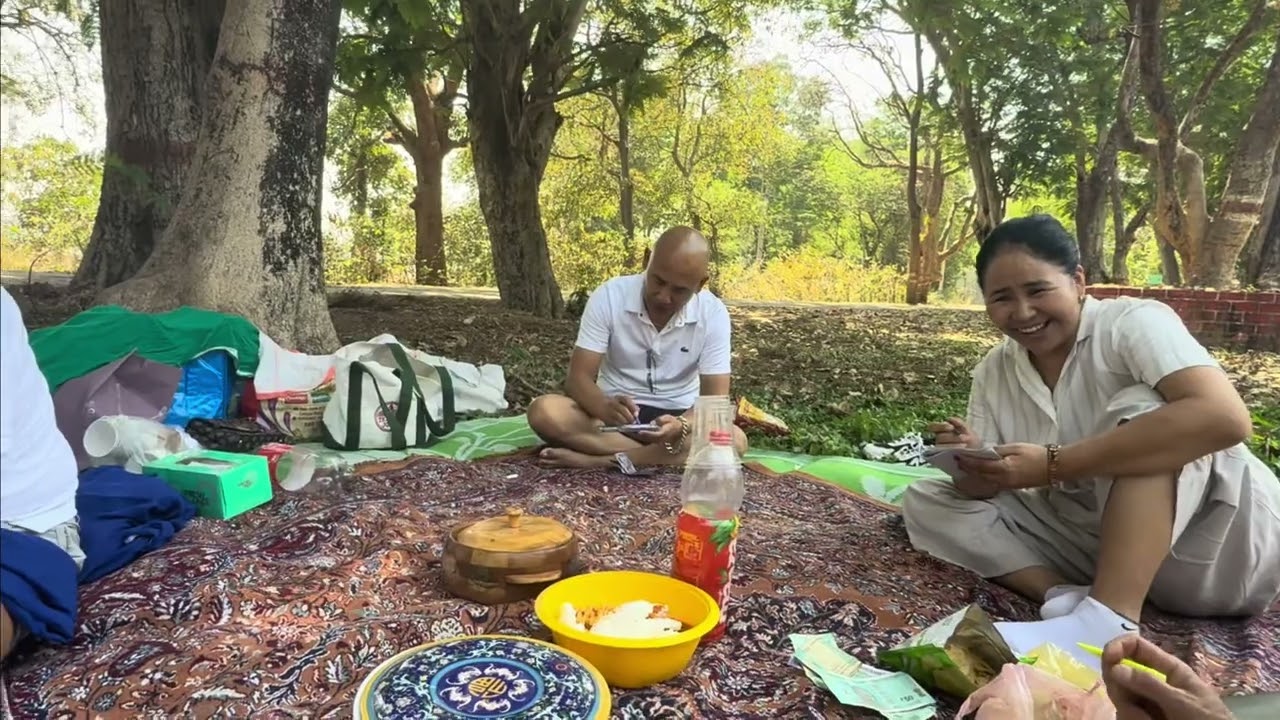 Picnic with family ❣️ Bhandara shichak famous picnic spot 🙌 #tibetanvlogger #singer 