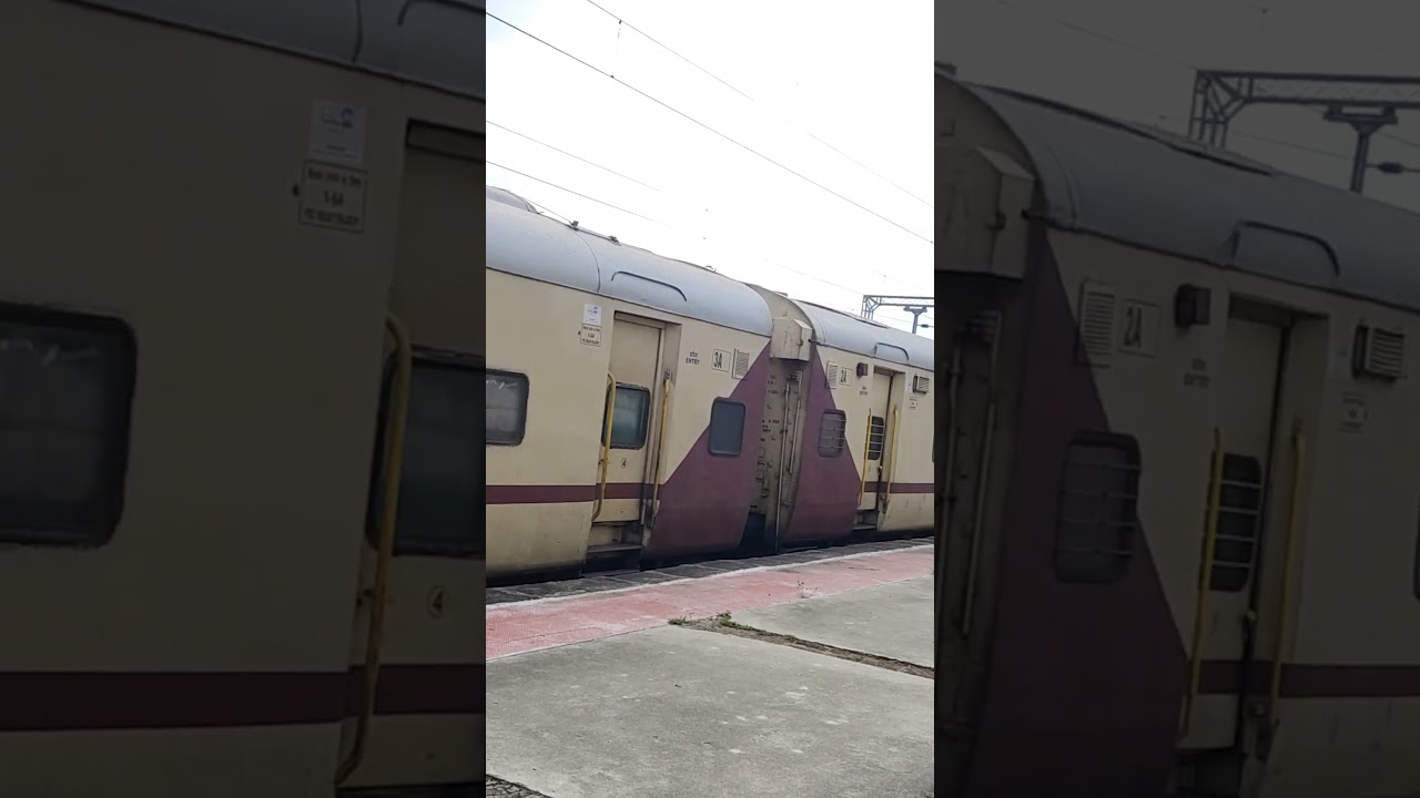 07606 Akola tirupati special express Unschedule halt Dichpally waiting for  17058 Devagiri express