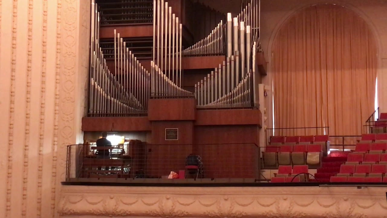 To Jesus Christ Our Sovereign King - Pipe Organ