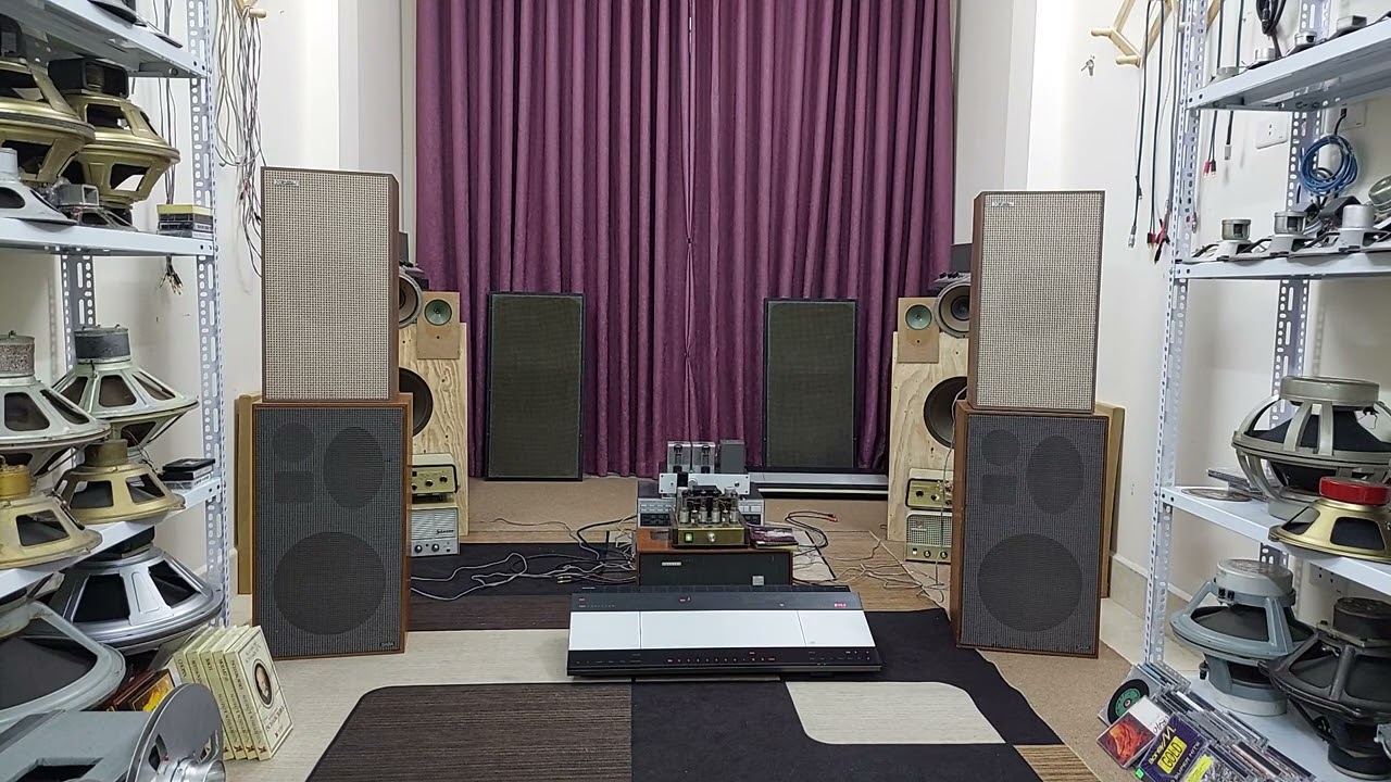 Philips 9710, thùng zin : 15tr vnd