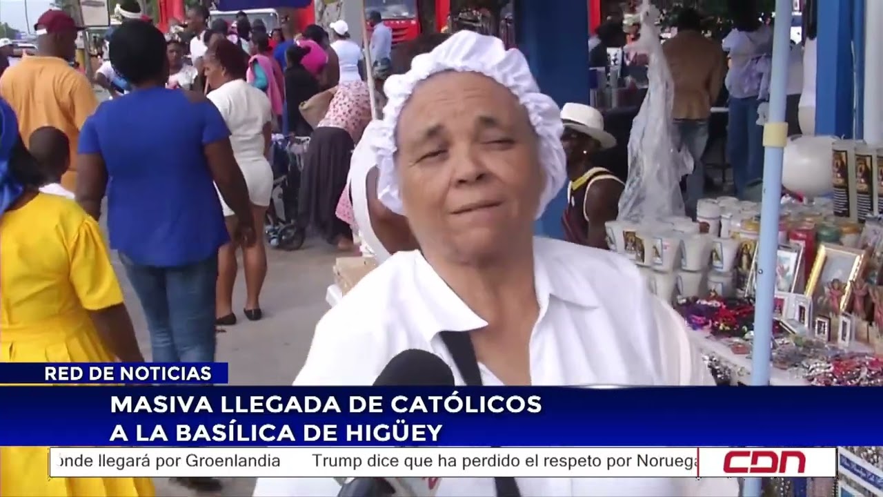 Masiva llegada de católicos a la Basílica de Higüey