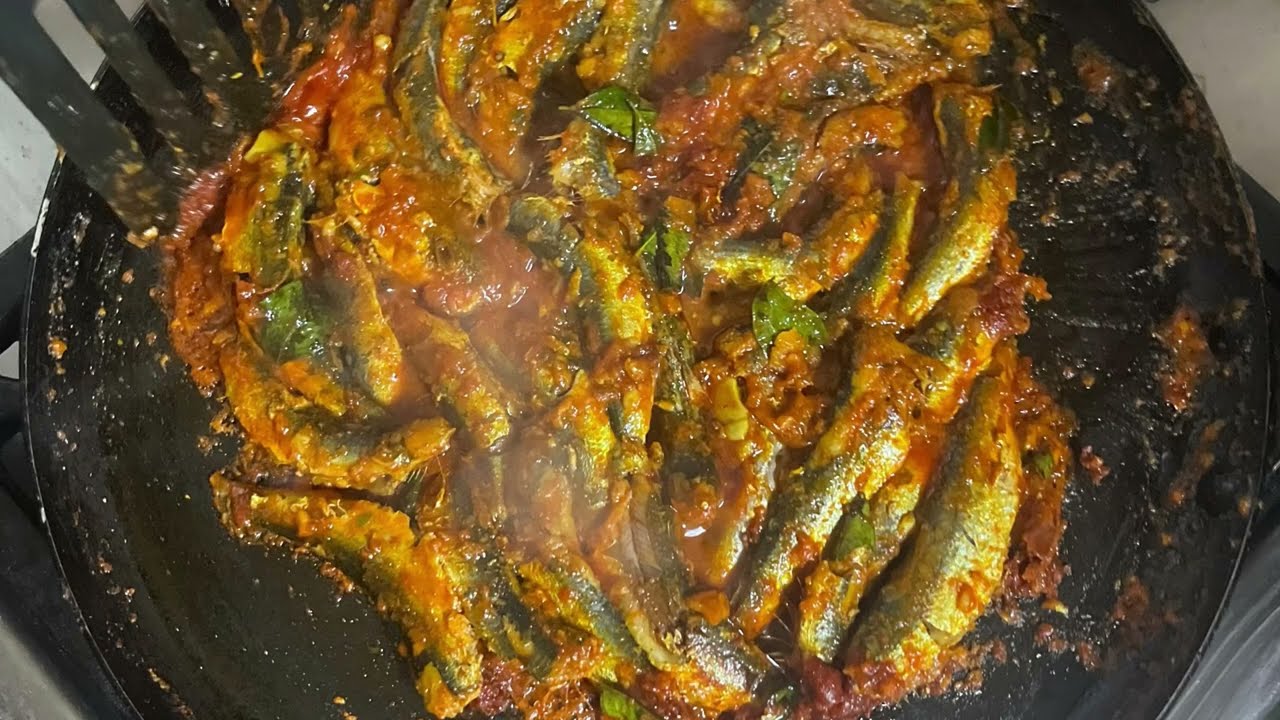 ഇത് പൊളിയാ 👌#fish #മീൻ പൊരിക്കുന്നത് ഇനി ഇങ്ങനെ ആയാലോ /less oil #fish fry