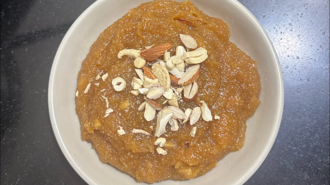 मूंगदाल का हलवा 15 मिनट में बनायें - लेकिन वही ट्रेडीशनल स्वाद । Moong Dal Halwa Quick | Vlog 56