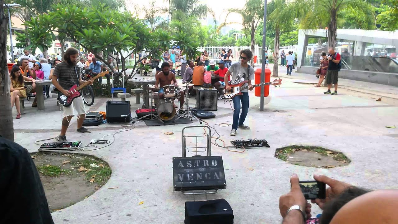 ASTRO VENGA - The Wizard (ao vivo em Botafogo)