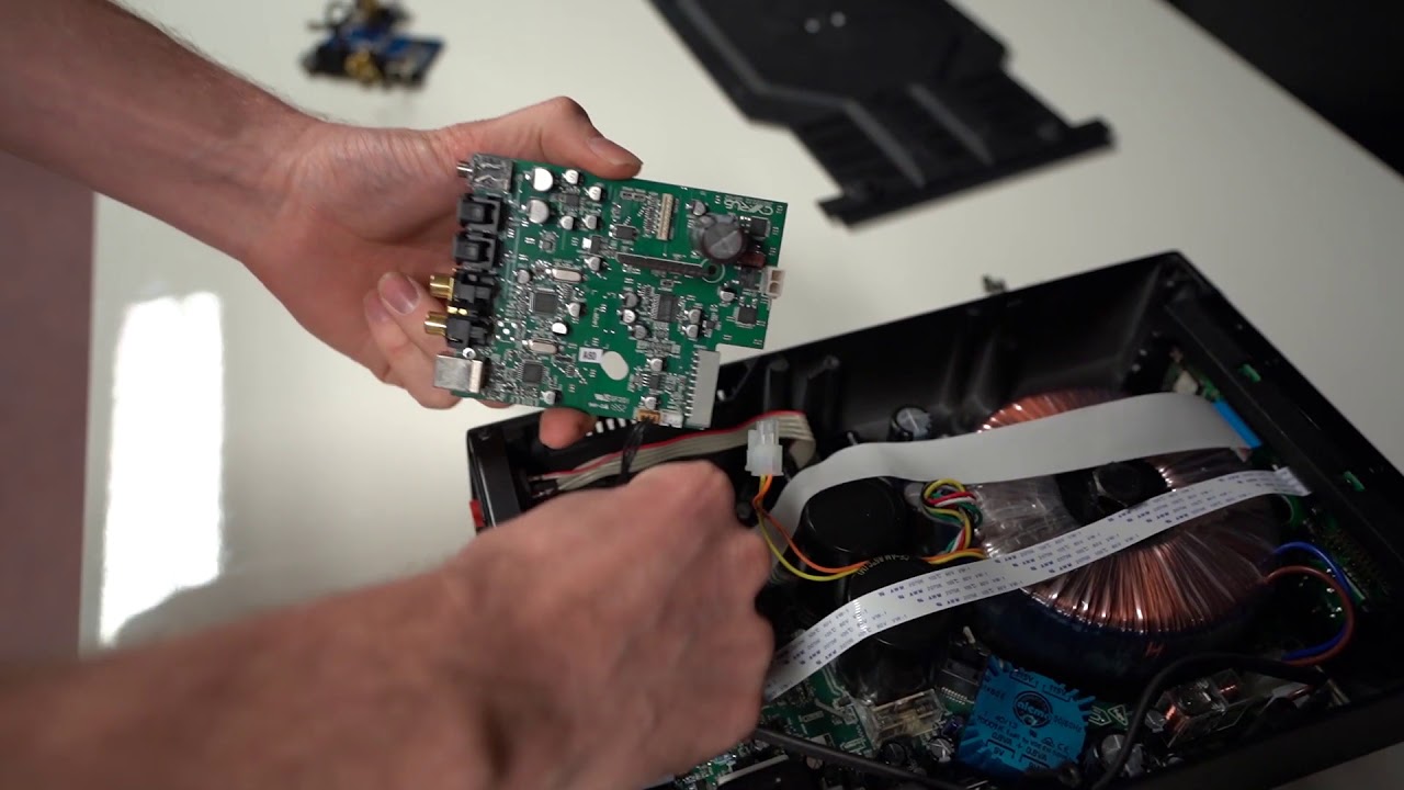 Установка модуля ЦАП Cyrus QX DAC