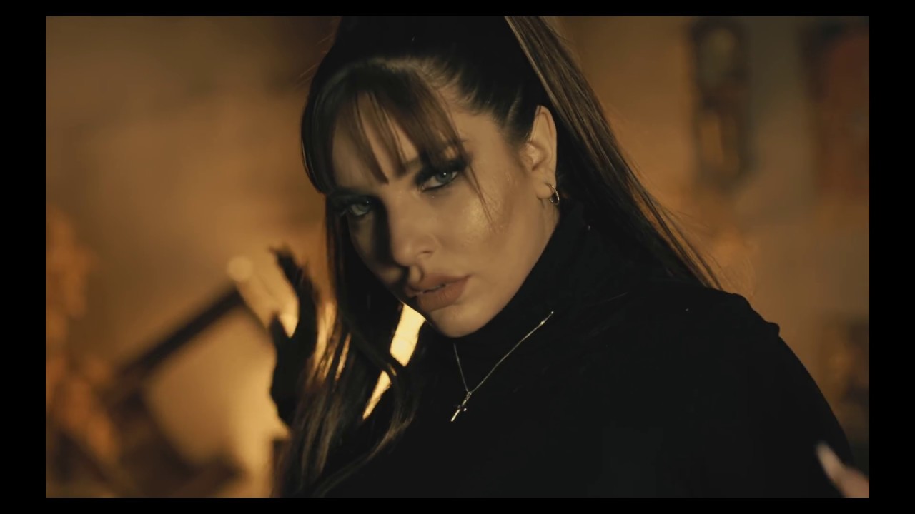 Karen M&eacute;ndez  - No Dura (Videoclip Oficial)
