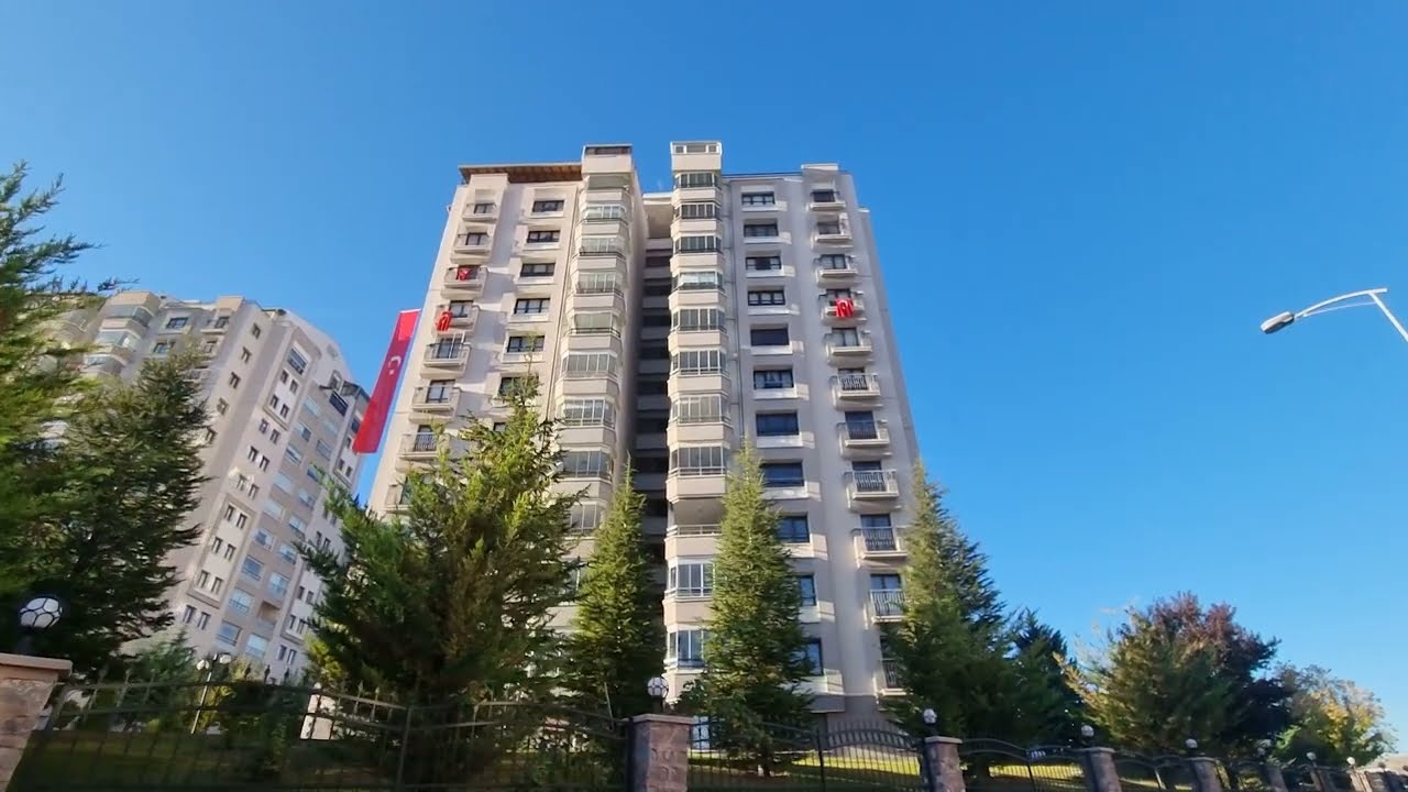 Yaşamkent G&uuml;lbeng Sitesi Satılık 4+1 Daire - REMAX YATIRIM
