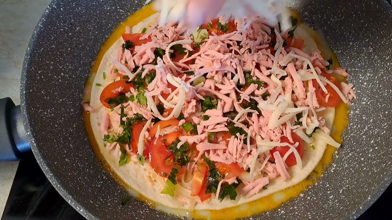 Аппетитный ЗАВТРАК! Тортилья с ЯЙЦОМ и СОЧНОЙ начинкой!
