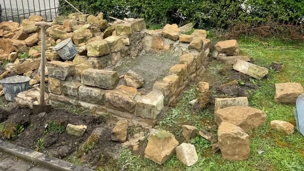Bau eines gemauerten Hochbeetes 🪴 2024 - Recycelte Bruchsteine - Nachhaltig -DIY🪴🍃