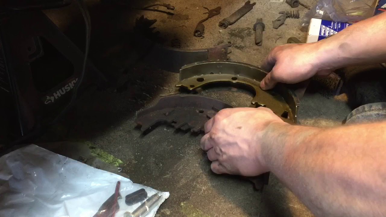 Installing the rear drum brakes on the 1979 Barn find Chevy Camaro part two 12/01/2020