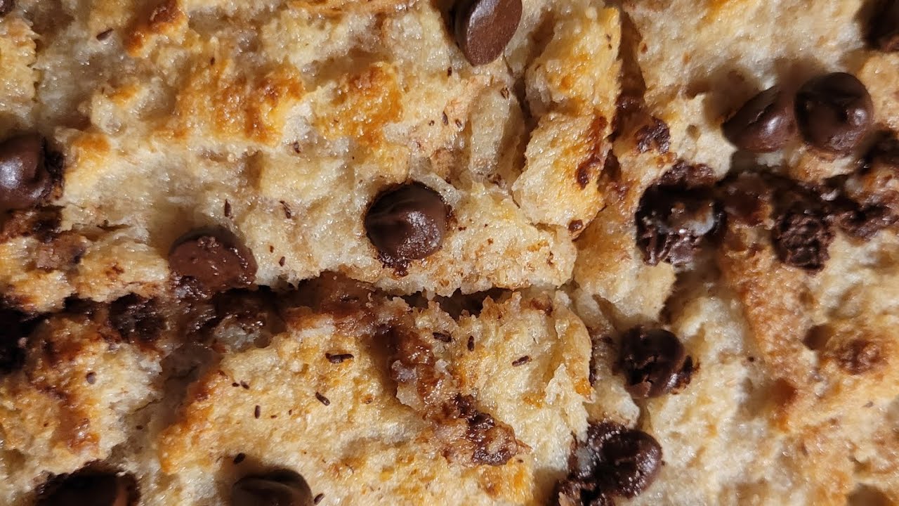 Delicious and healthy bread pudding recipe/bread pudding with condensed milk.