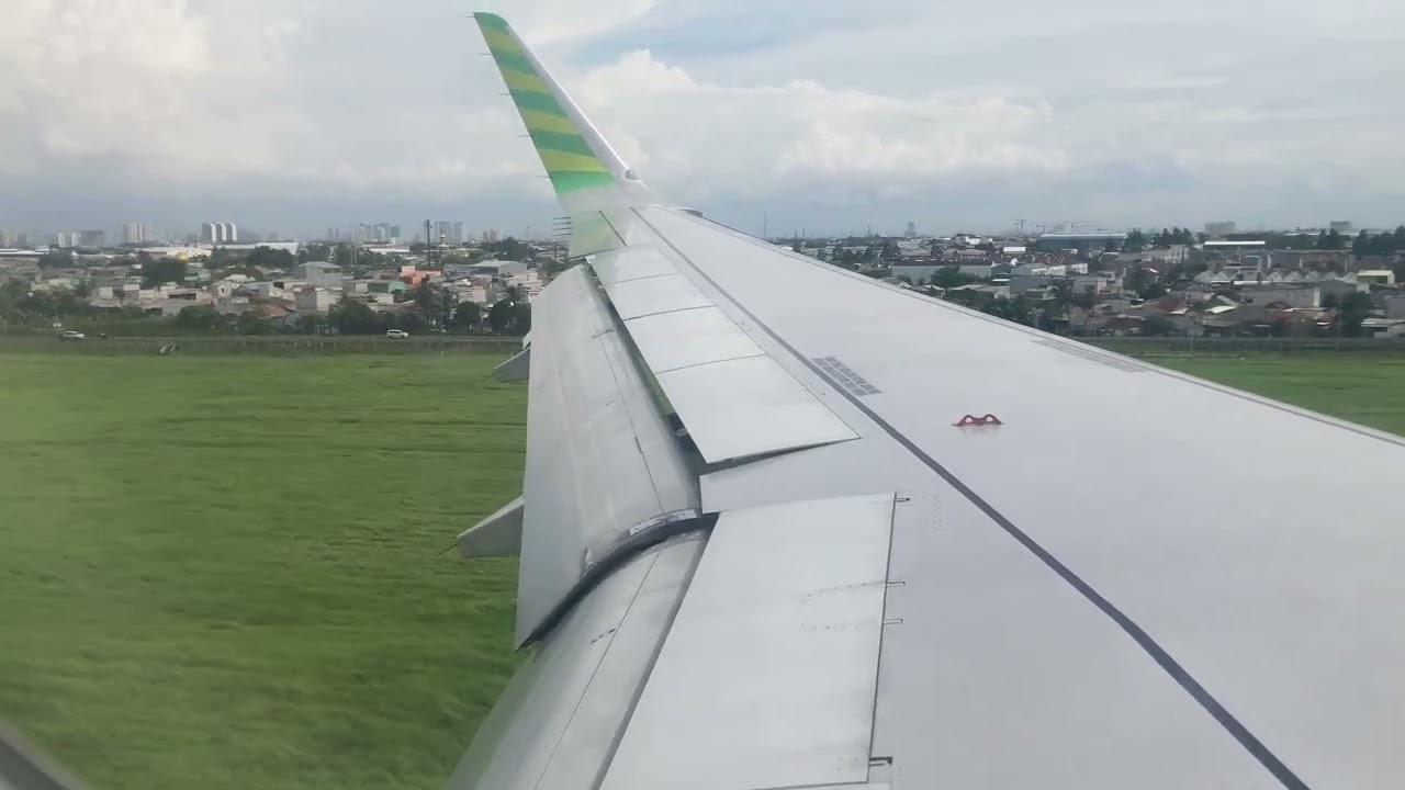 Citilink Airbus A320-200 QG687 Landing at Jakarta