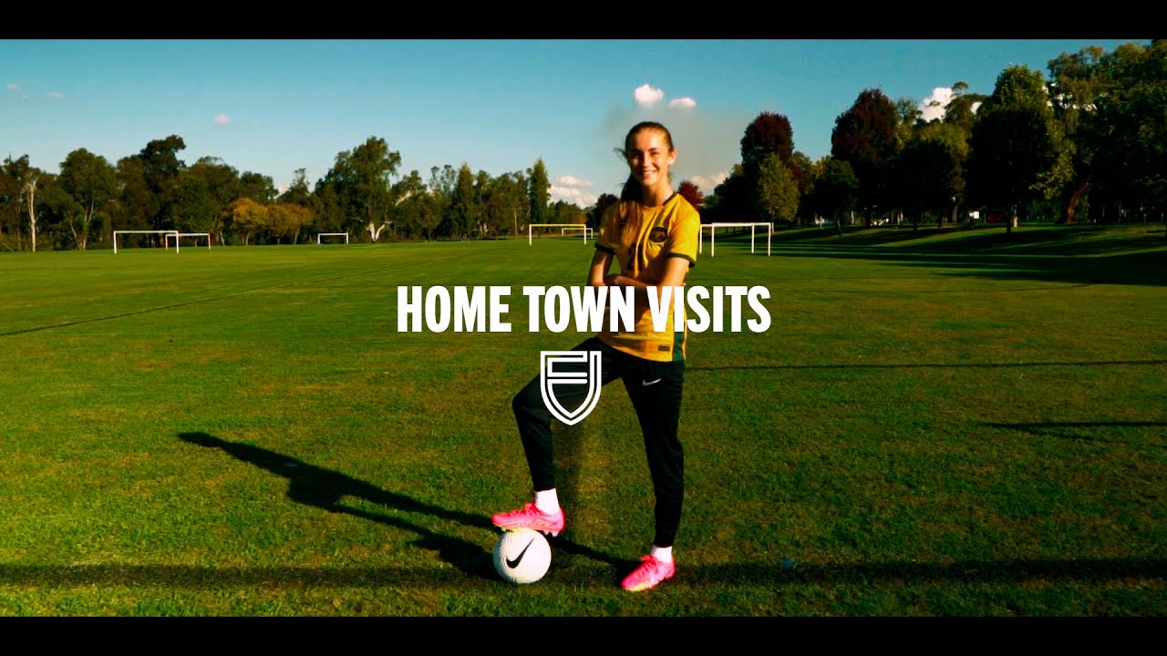 Matildas Home Town Visit | Cowra - Ellie Carpenter