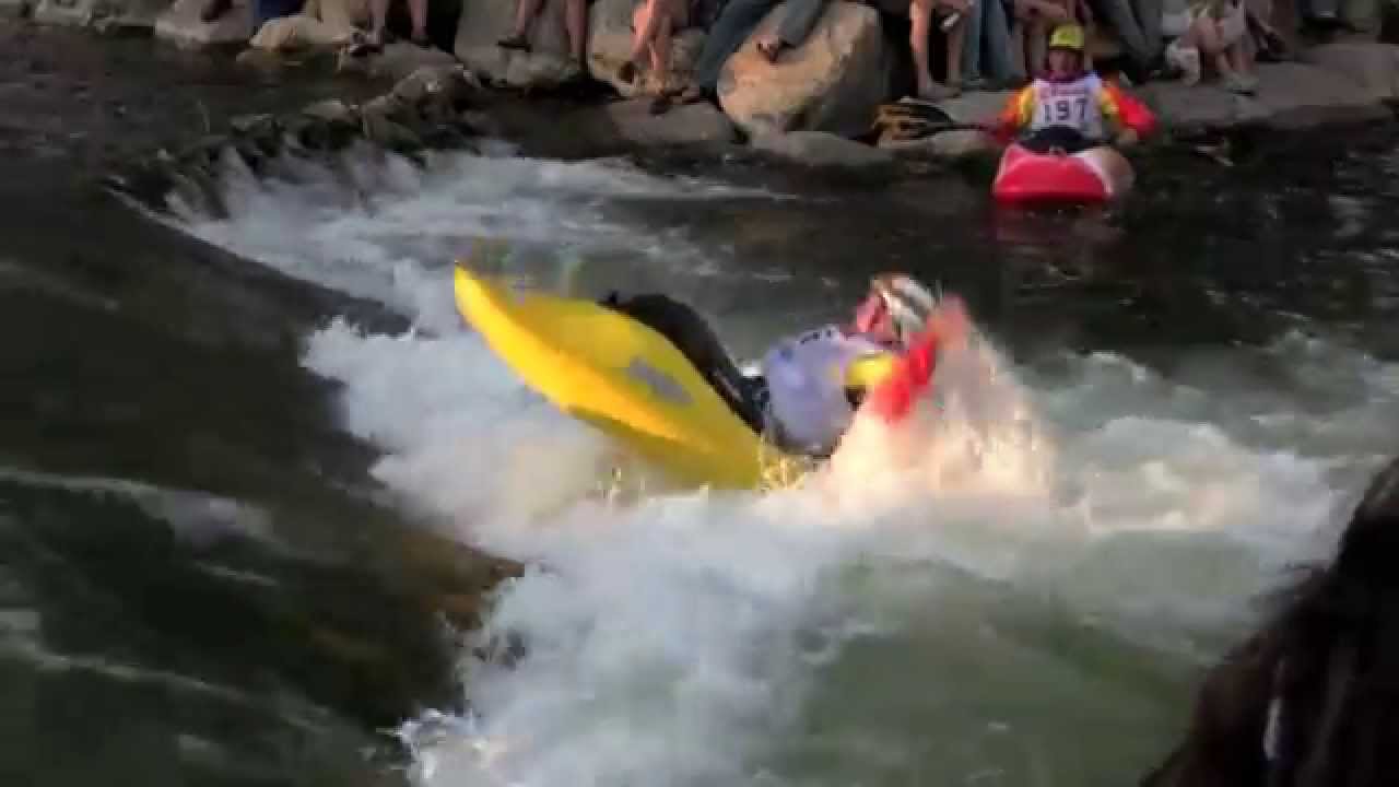 Freestyle Playboating Kayak Tricks Fibark 2012 Finals