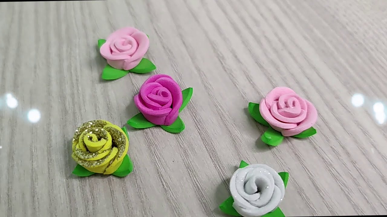 Compartiendo con Eva: Como hacer Mini Rosas Goma Eva