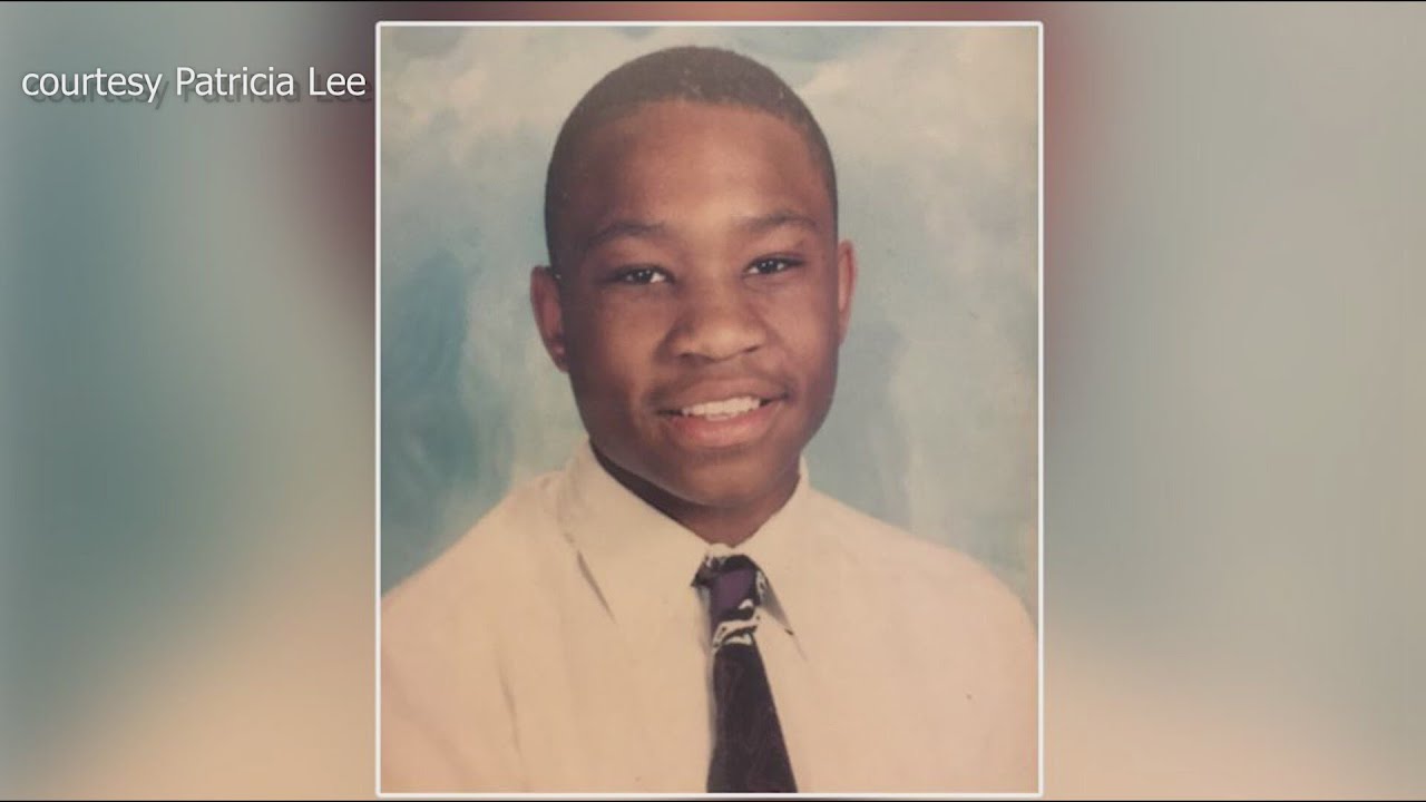 Judge frees man who professed innocence for 29 years — WGN Evening News