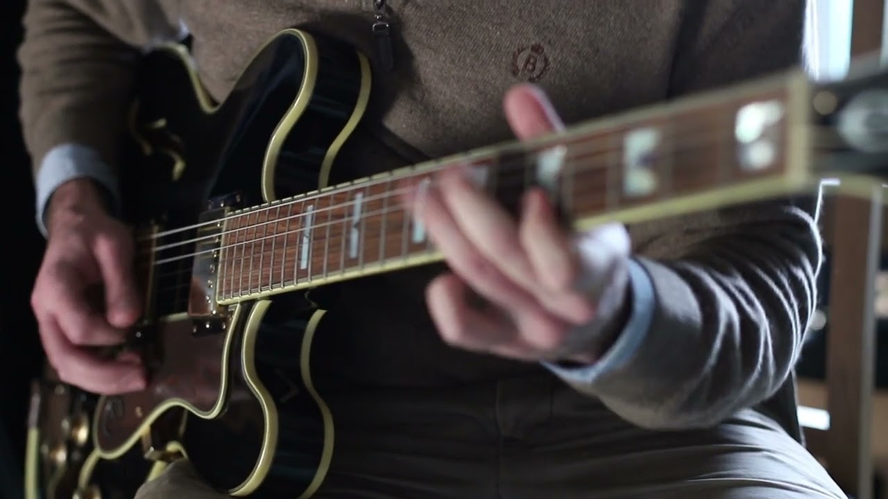 Epiphone Sheraton II Pro -  Mellow Blues Tone !
