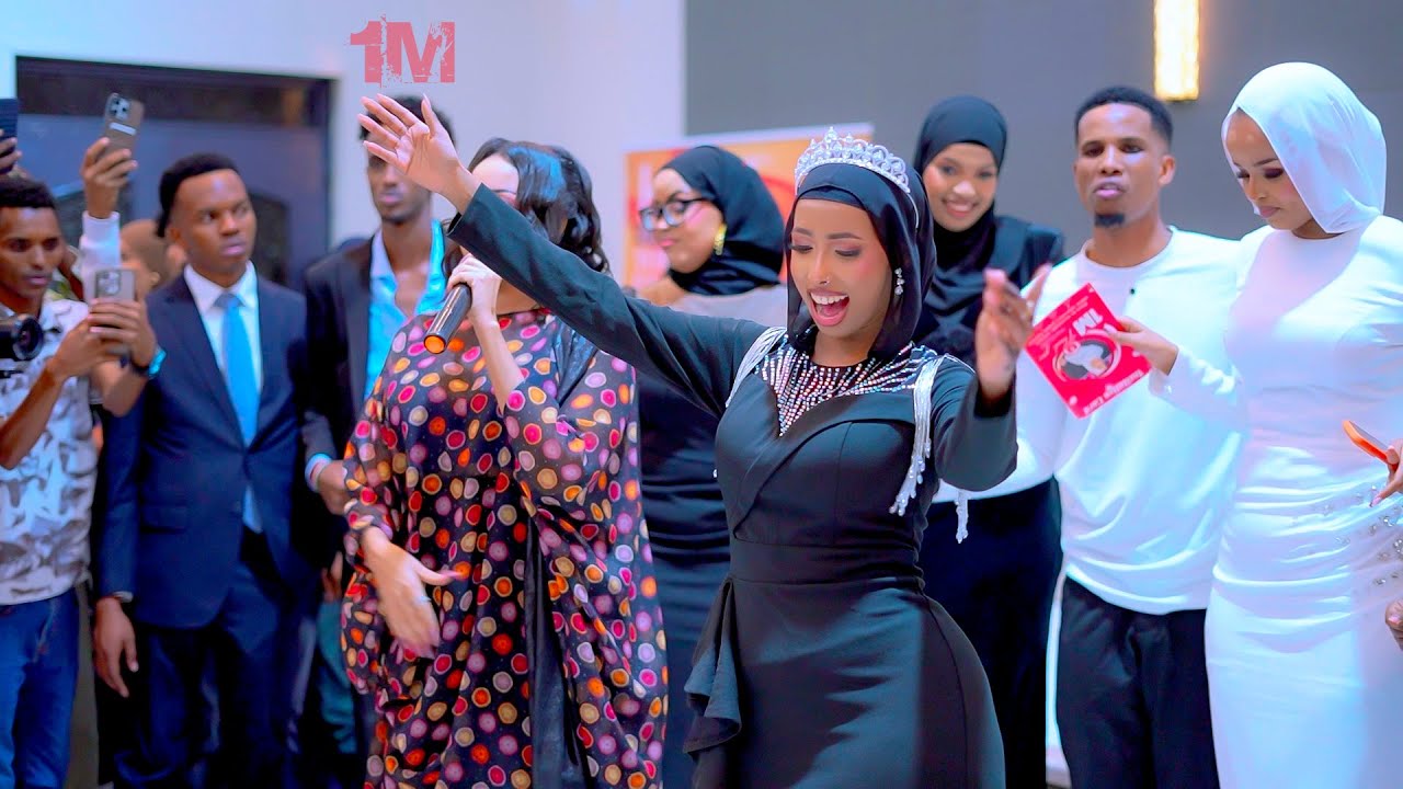 ANISA ARAGSAN XIDIGTI MAJEERTEEN XAFLADII SUNDUS AYAANLE 1M SUBSCRIBE