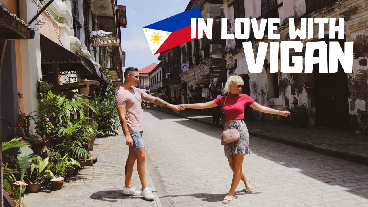 Foreigners Exploring BEAUTIFUL Vigan, Philippines! Have we gone BACK in Time?!?!