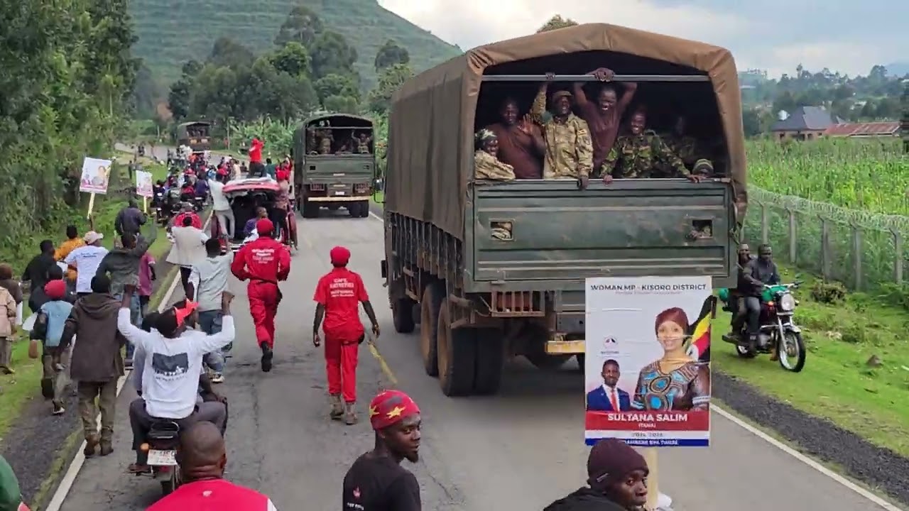 UPDF eyingizza truck 8 eza majje emazze okututayiza pray for  us especially H:E Bobiwine #live
