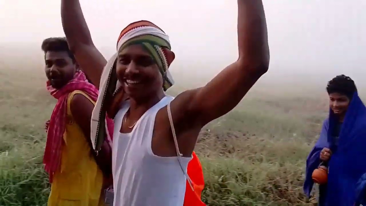 বড়া বহরমপুর শিব রাত্রির উপলক্ষে জল ঢালা 