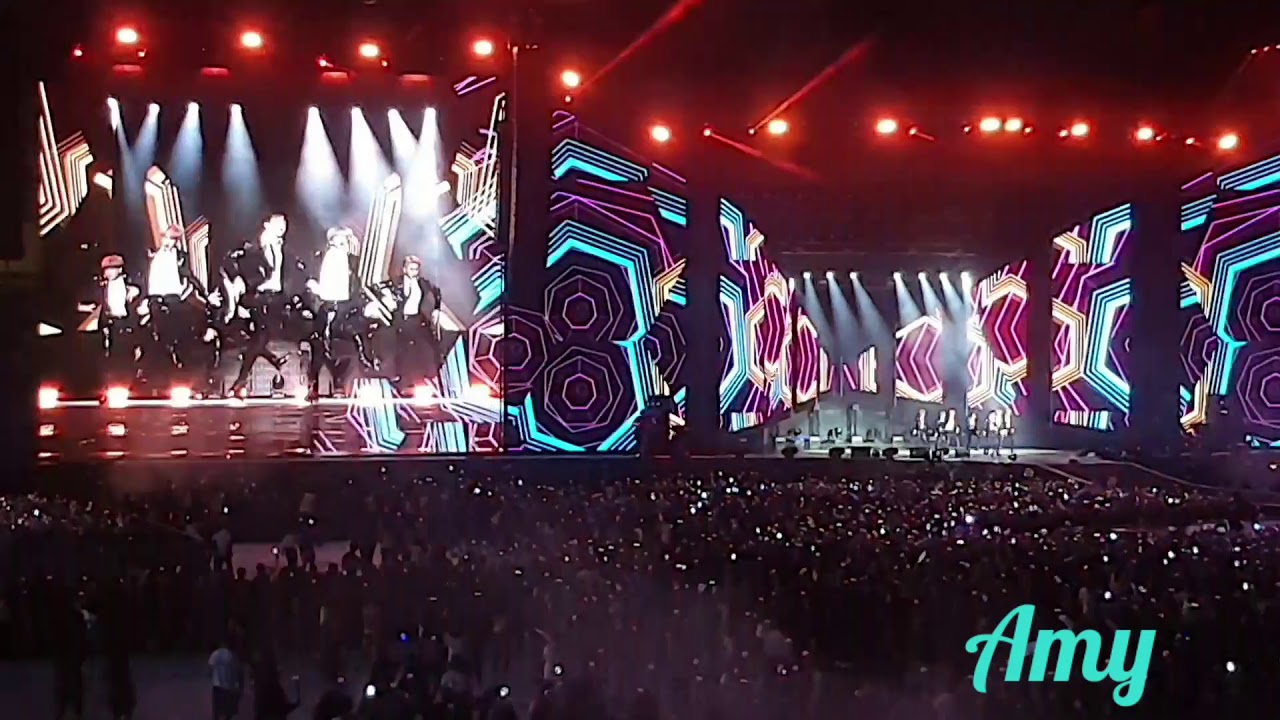 190119 Love Yourself Tour in Singapore / BTS 'Opening VCR + IDOL'
