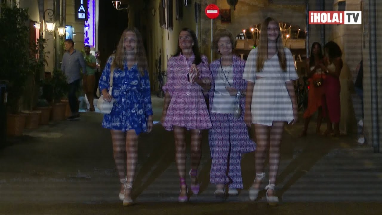 Doña Letizia en Mallorca: una reina en minifalda | ¡HOLA! TV