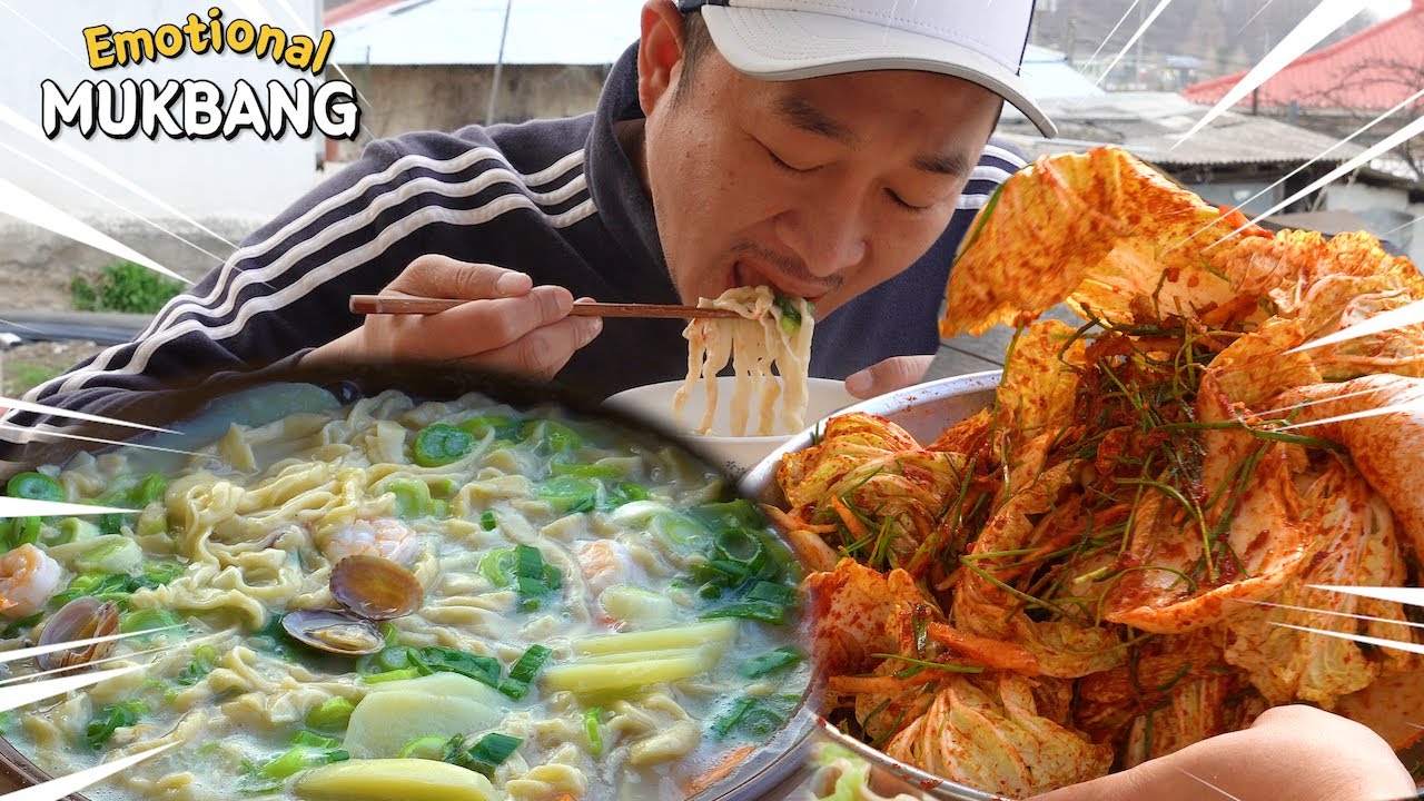 내가 만든 훈이네 손칼국수🍜 & 아삭아삭 겉절이먹방🔥Handmade Chopped noodles&Fresh kimchi(Geot-jeori)MUKBANG EATING SHOW