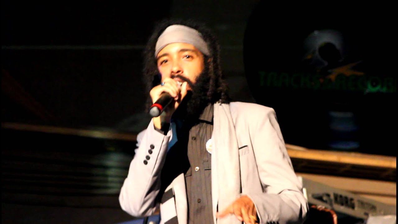 Protoj&eacute; live @ Tracks & Records, Kingston, Jamaica 2012