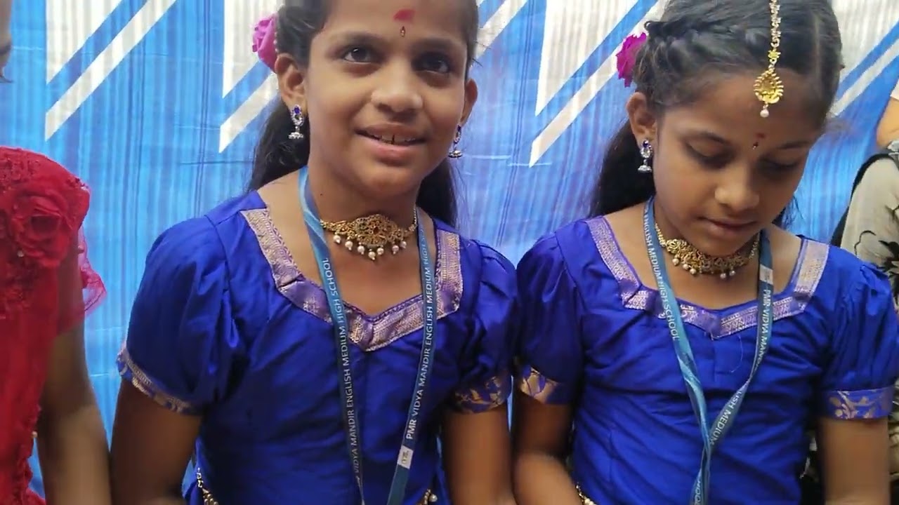 P M R స్కూల్ లో ఎడ్యుకేటర్ డే ఈవెంట్ 