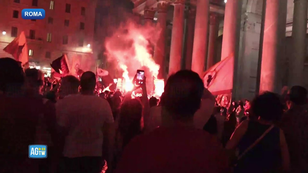 #Roma, tifosi in festa per i 96 anni del club