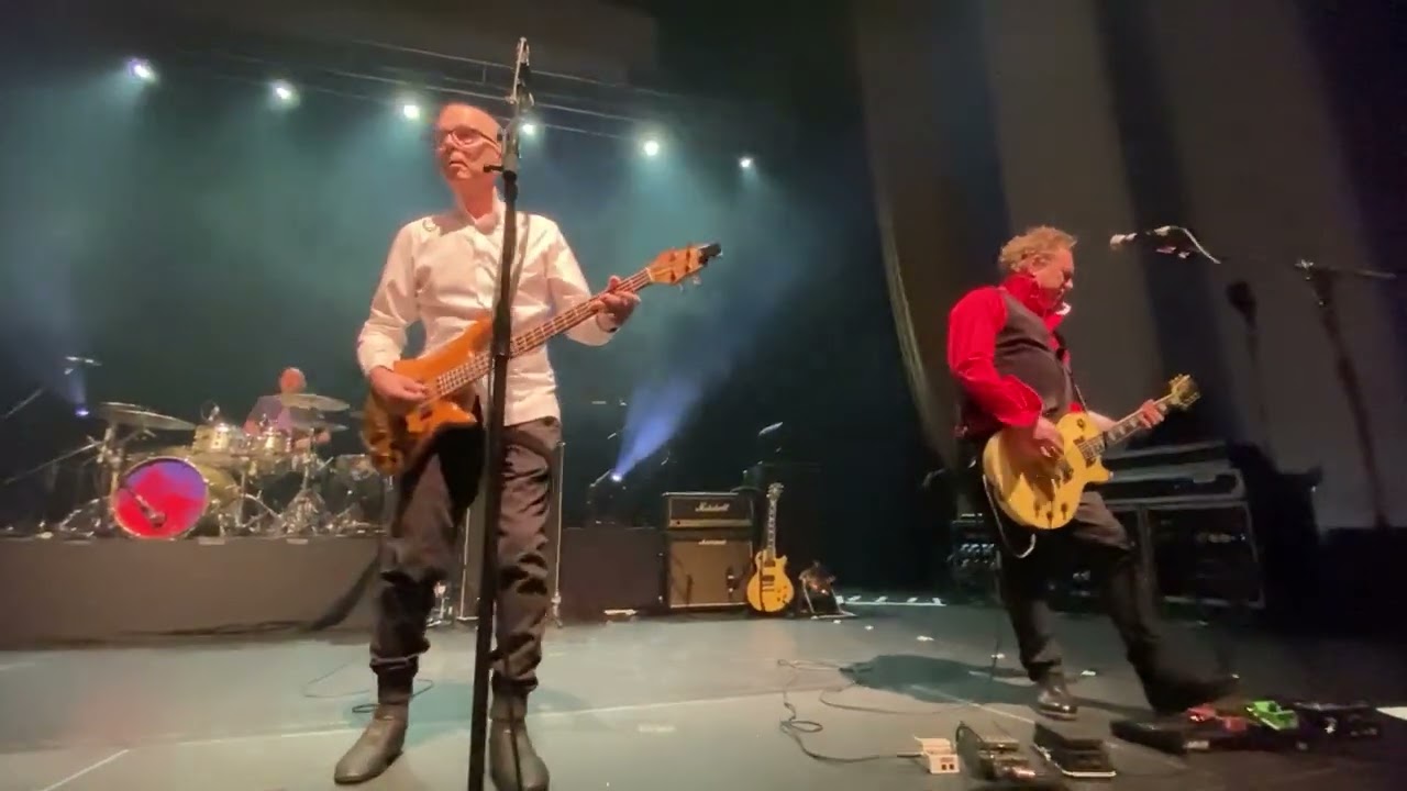 Suffragette City  - Tony Visconti & his brilliant band  - Bath 11th March 2022