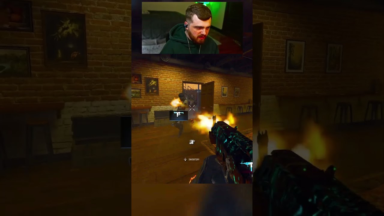 Он был недоволен 😂