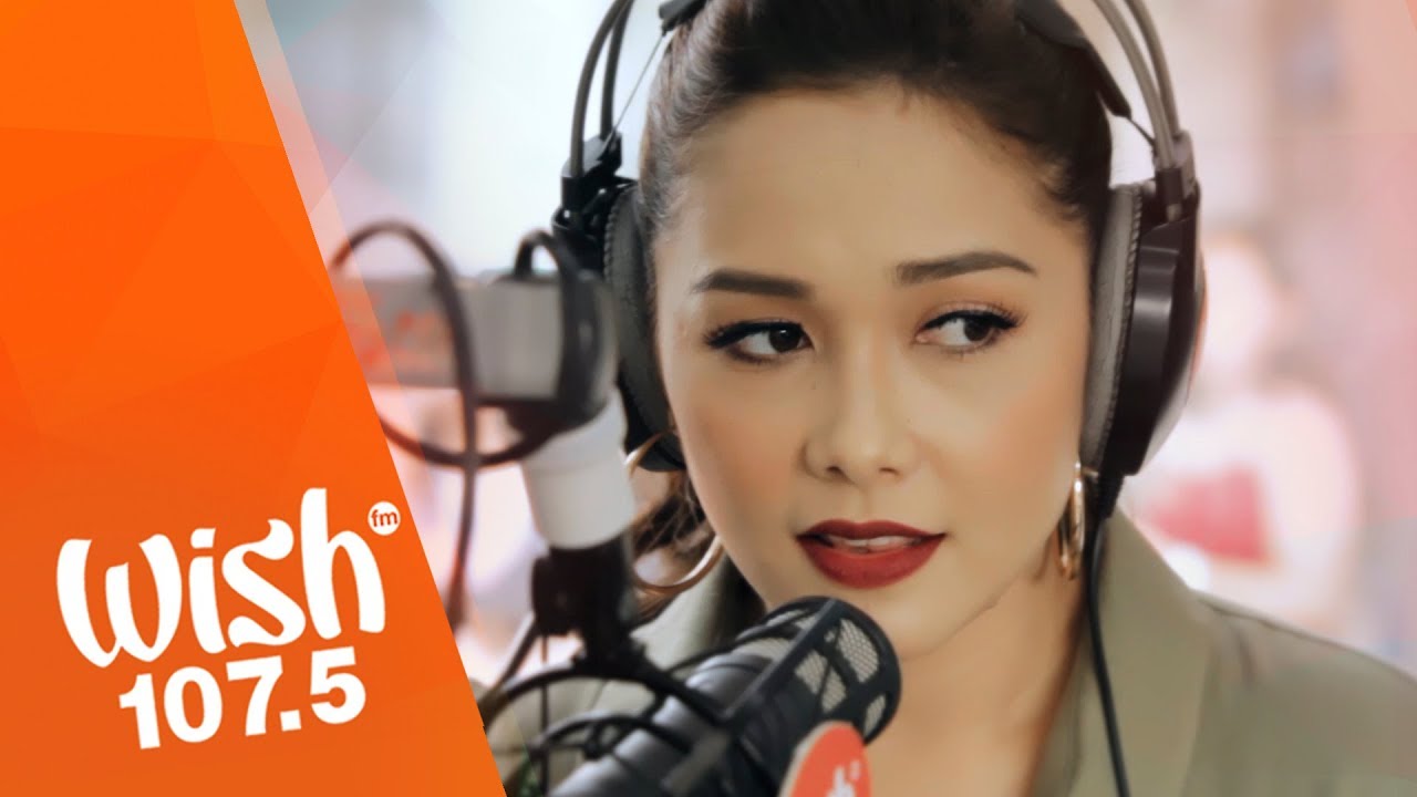 Maja Salvador performs 