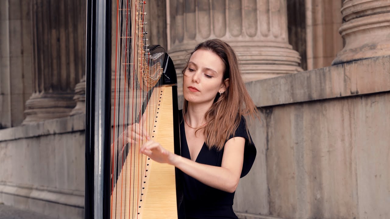 Laudine Dard - Lute Suite BWV 996 Allemande - K&ouml;nigsplatz M&uuml;nchen
