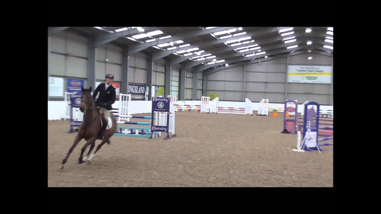 Lucy - Vale View 15/01/14 - Jump Elite