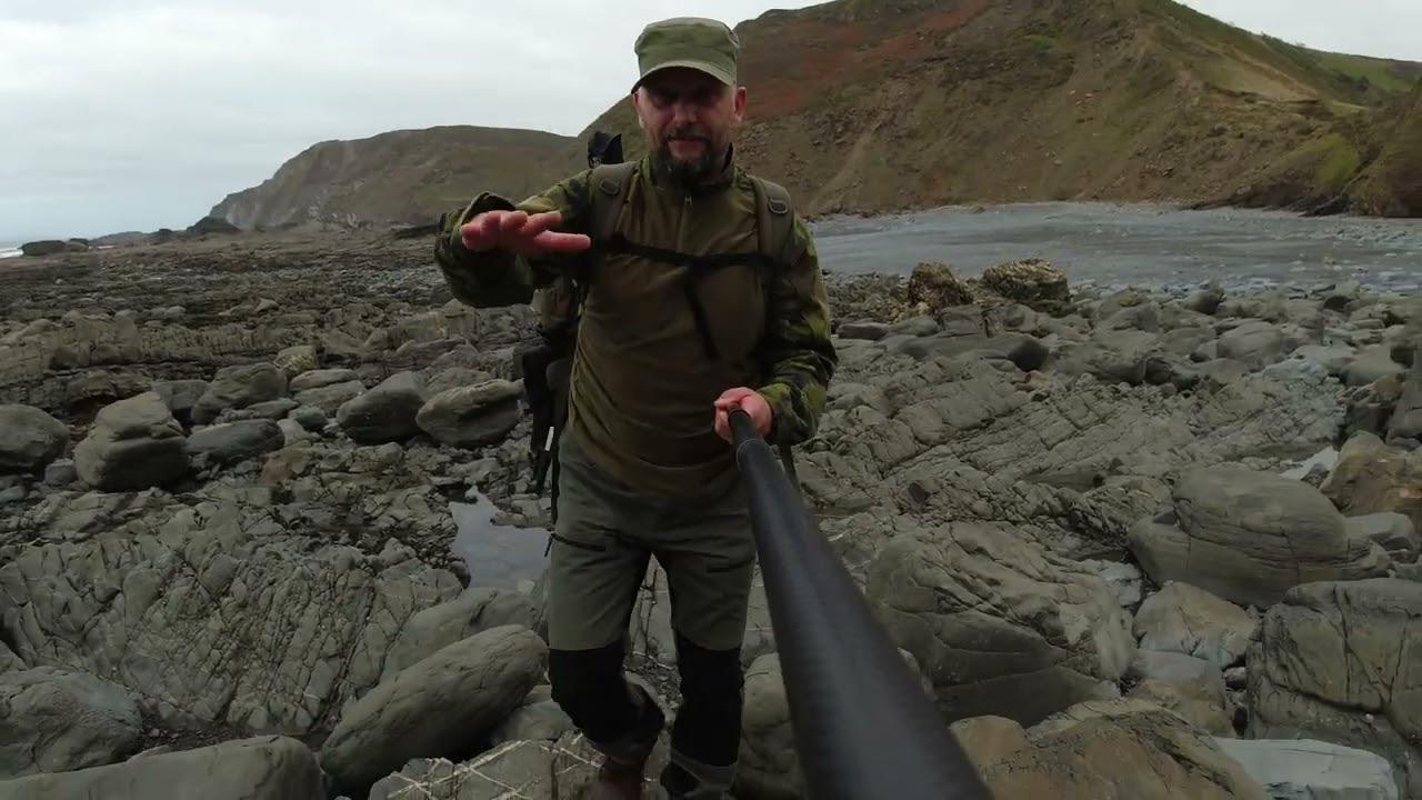 Welcombe / North Devon / Below Marsland Cliff.
