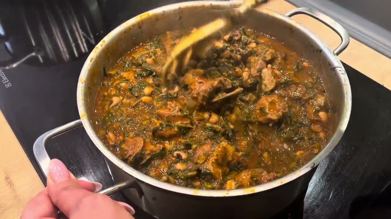 مرقة السبانخ من خيرات حديقتنا🍃
