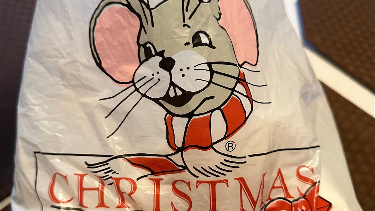 My husband took me to the Christmas mouse shopping at Myrtle Beach Sc🎄🐭#viral #christmas