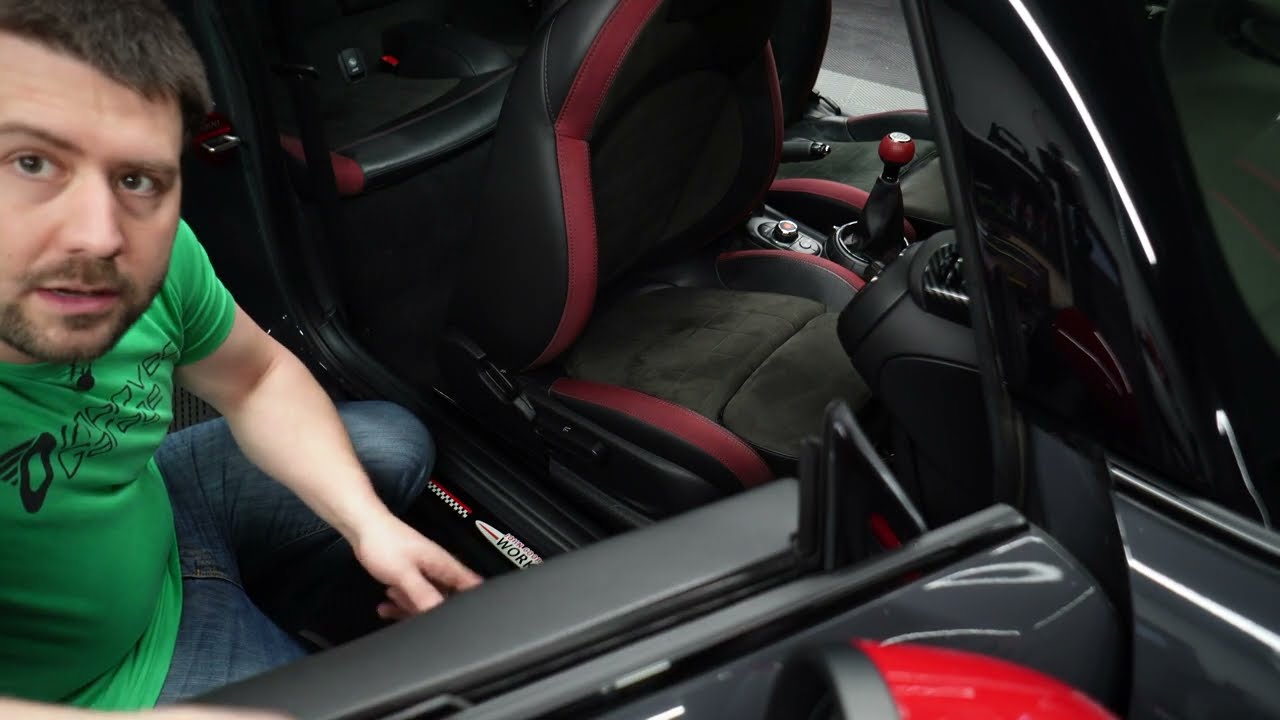 IG406 I spent 8 hours cleaning the interior of my Mini Cooper F56 JCW