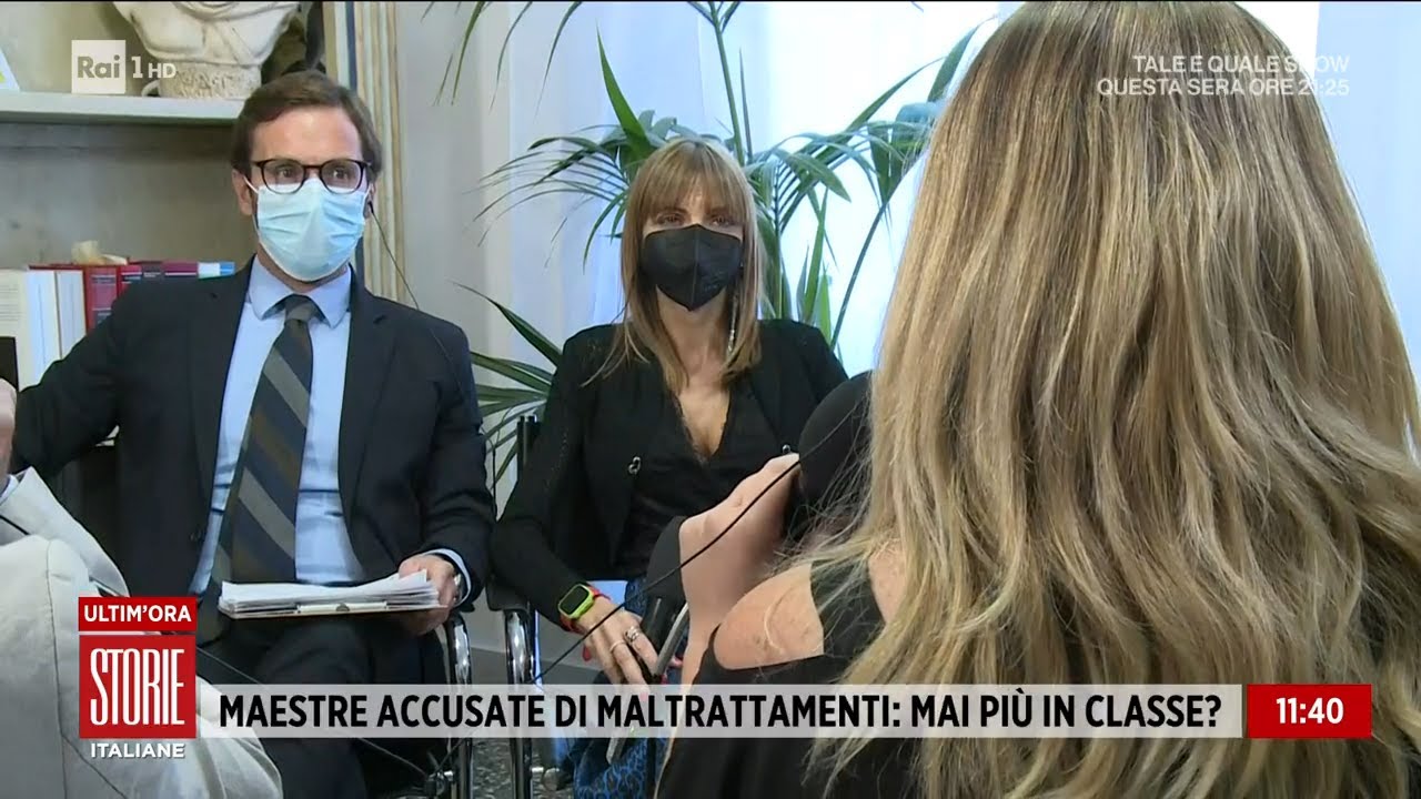 Schiaffi e insulti ai bambini 