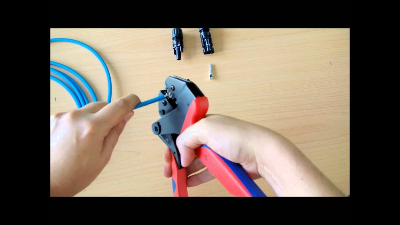 RENNSTEIG Tools - How to crimp a MC4 contact with a Rennsteig Crimp Tool | RENVU.com