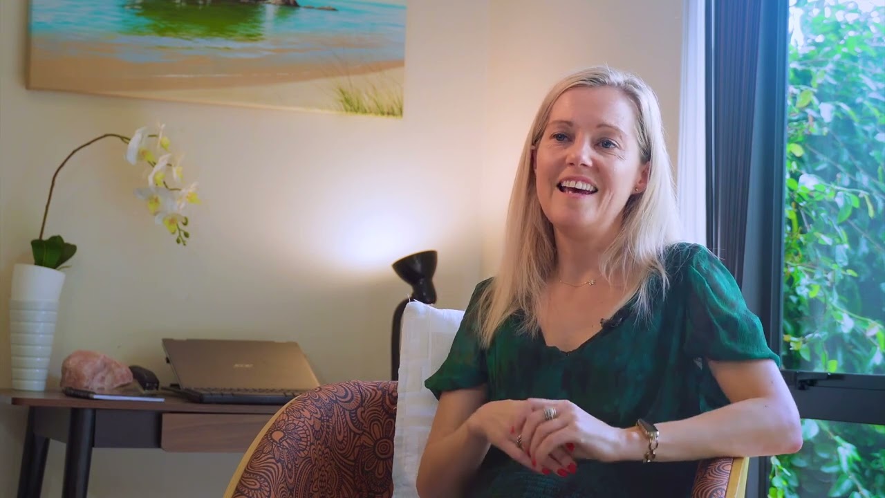 Dr Anna Brooks, Immunologist and COVID Researcher - Long COVID Expert Interview
