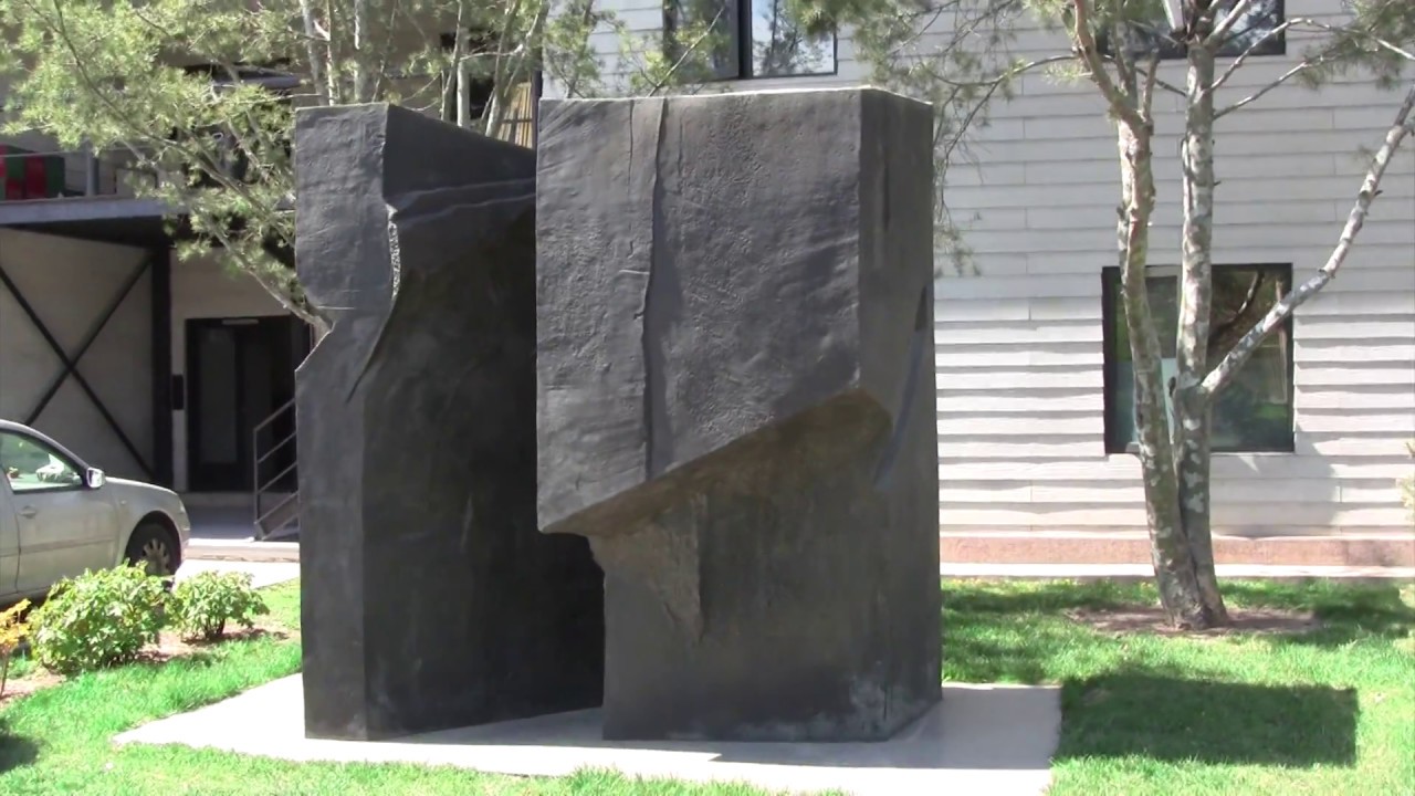 National Museum of China, Beijing, abstract sculpture