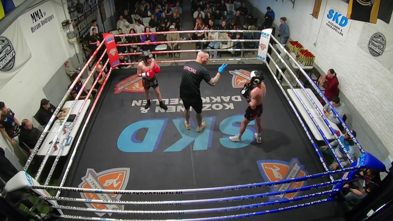 Bentley Scheepens vs Erik adamjan at team Smits boxing event 2026. Full fight.