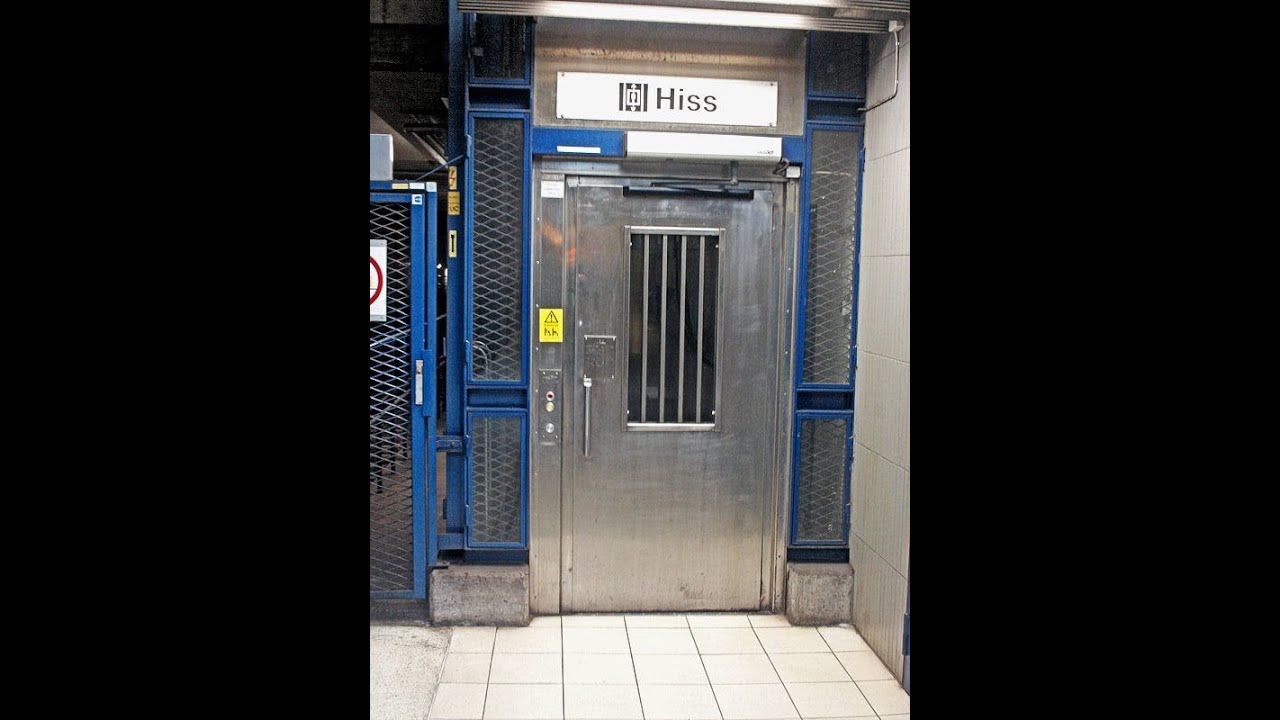 R.I.P! Uplifting Metro-Minitour at Danderyds Sjukhus tunnelbana station, Sweden