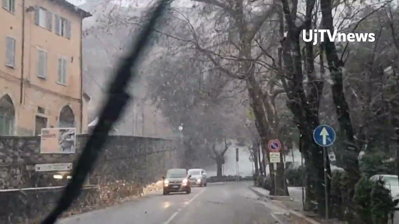 Neve a Perugia e sull&rsquo;Umbria: vento, disagi, allerta, annulalti eventi Befana