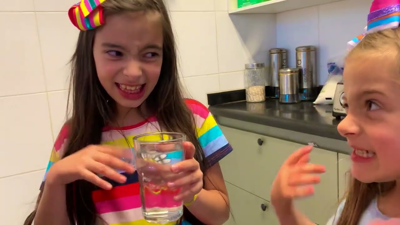 História engraçada de um nova irmã - FT jéssica sousa | Jéssica Godar E Laurinha E Helena E Gab
